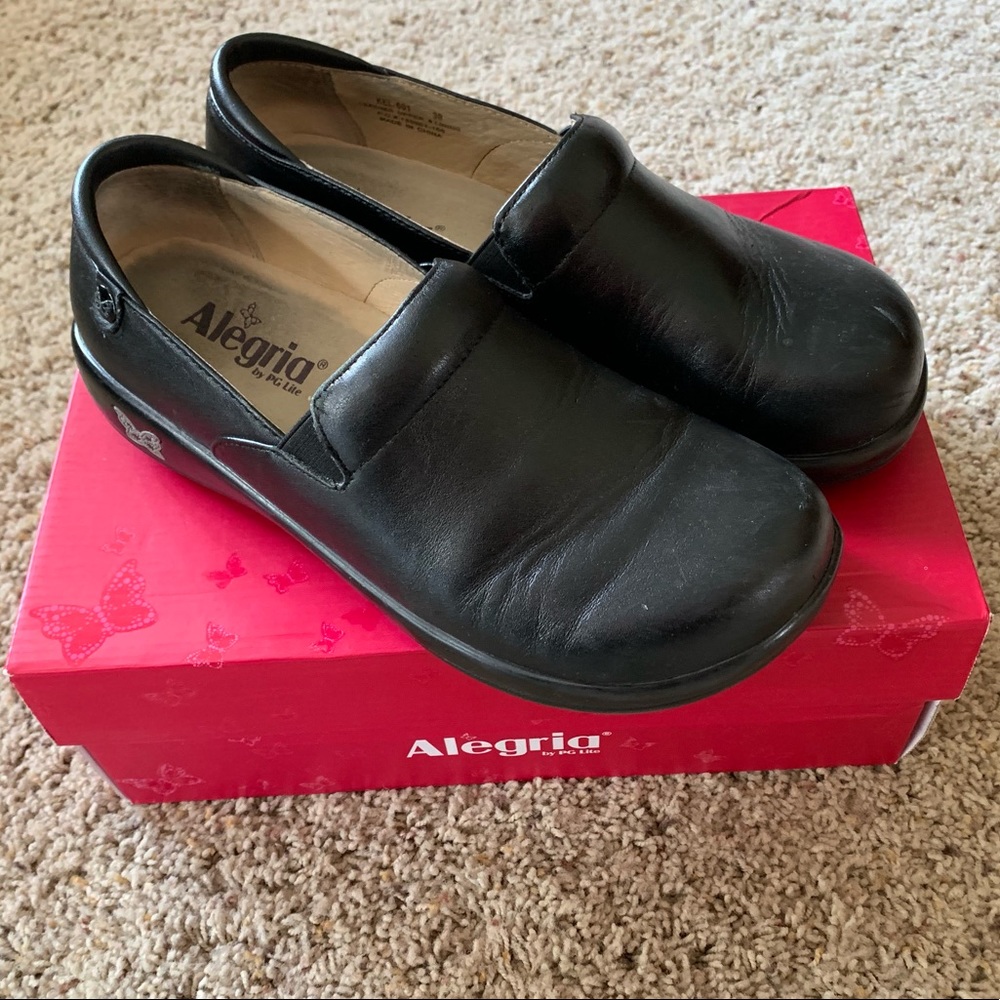Alegria leather  clog
